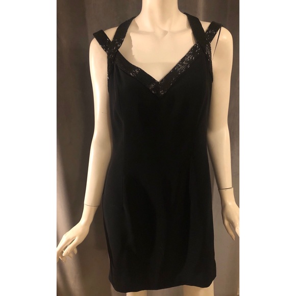 niteline della roufogali dress